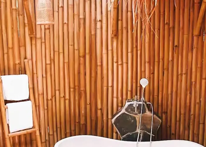 La Royale Nusa Penida * Toyapakeh