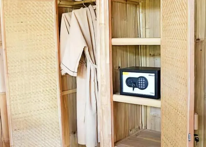 La Royale Nusa Penida Lodge Toyapakeh