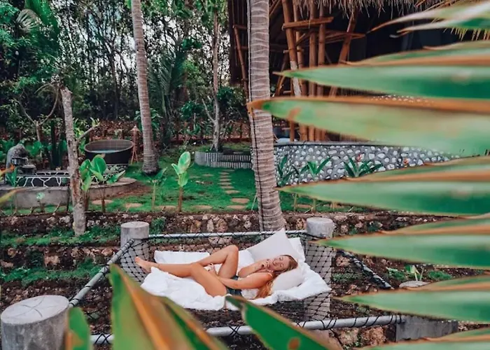 La Royale Nusa Penida Lodge