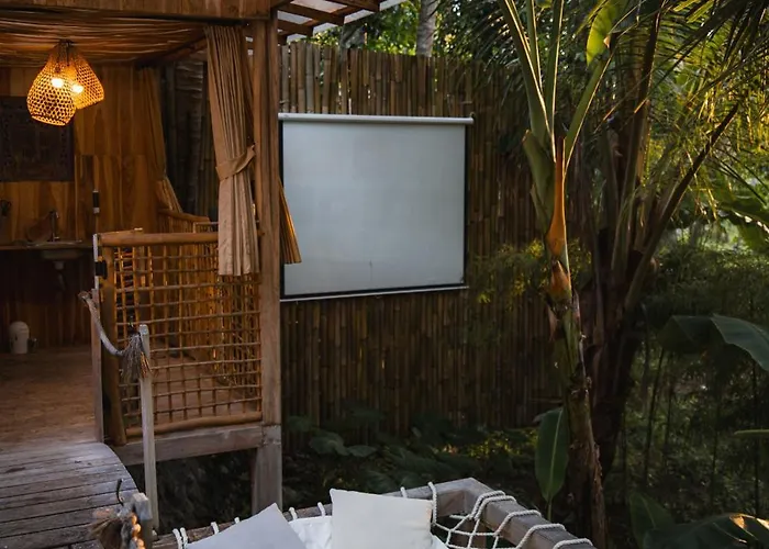 La Royale Nusa Penida Lodge Toyapakeh